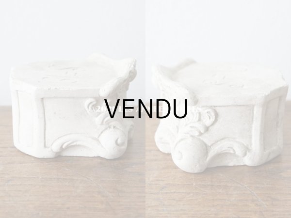 画像5: 1900年代 アンティーク マリア像の台座　石膏製 ハートのモチーフ (5)