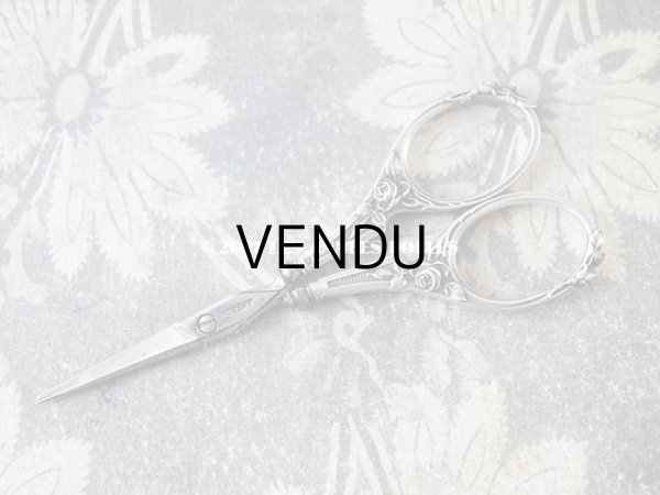 画像8: アンティーク シルバー製 薔薇の裁縫道具セット  (8)