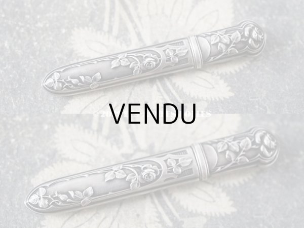 画像3: アンティーク シルバー製 薔薇の裁縫道具セット  (3)