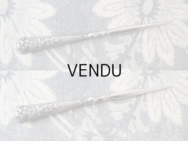 画像5: アンティーク シルバー製 薔薇の裁縫道具セット  (5)