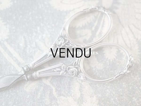 画像14: アンティーク シルバー製 薔薇の裁縫道具セット  (14)