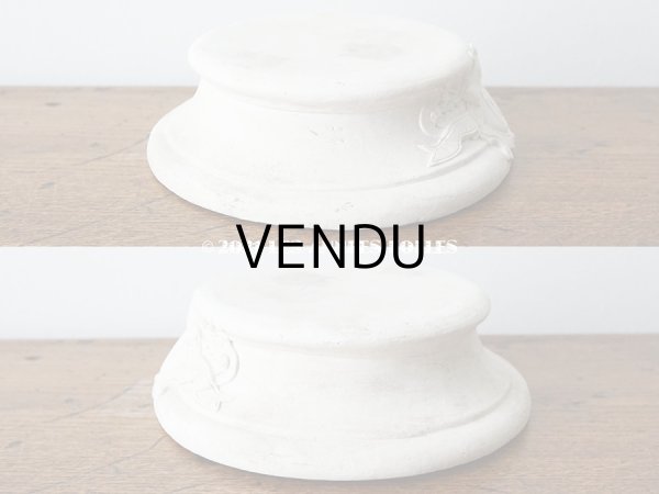 画像3: アンティーク マリア像の大きな台座　石膏製 (M）　1854年12月8日　ROME 17.5×6cm (3)