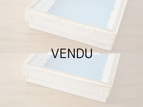 画像5: アンティーク プレザントワール 硝子の蓋のショーケース 初聖体の腕章入れ (5)