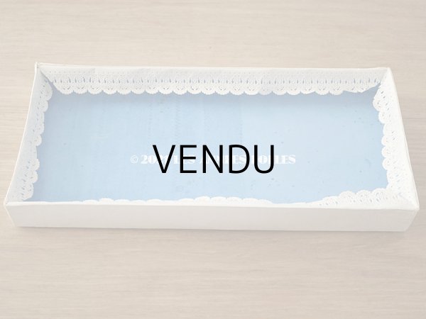 画像7: アンティーク プレザントワール 硝子の蓋のショーケース 初聖体の腕章入れ (7)