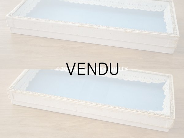 画像4: アンティーク プレザントワール 硝子の蓋のショーケース 初聖体の腕章入れ (4)