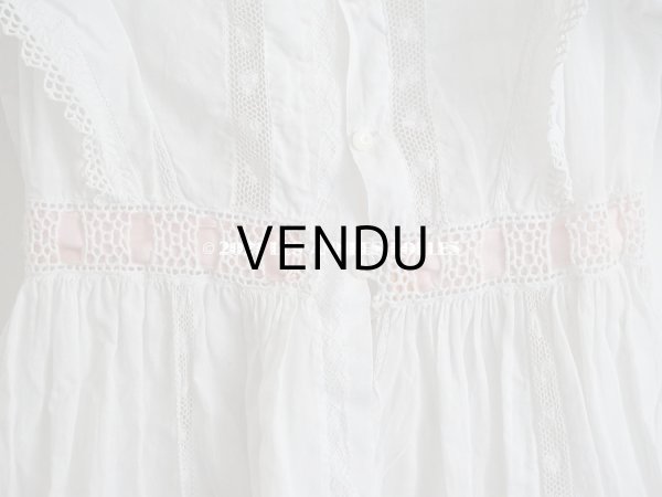 画像17: アンティーク 洗礼式のベビードレス 手刺繍＆手縫い ピンクのリボン付き  (17)