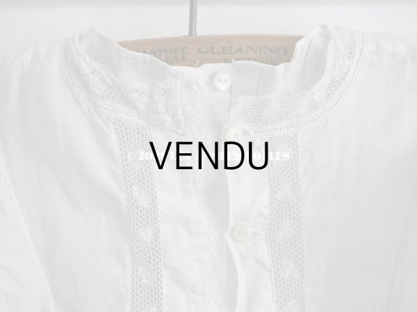 画像16: アンティーク 洗礼式のベビードレス 手刺繍＆手縫い ピンクのリボン付き  (16)