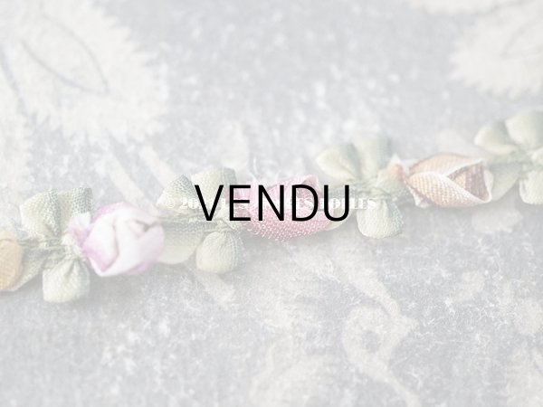 画像10: 【クリスマスセール2021対象外】アンティーク シルク製 5色の薔薇のロココトリム 70cm (10)