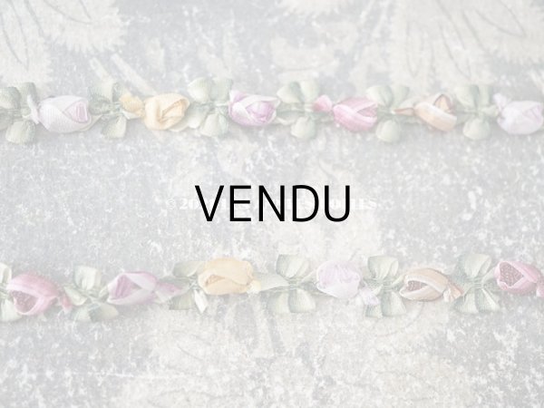 画像5: 【クリスマスセール2021対象外】アンティーク シルク製 5色の薔薇のロココトリム 70cm (5)