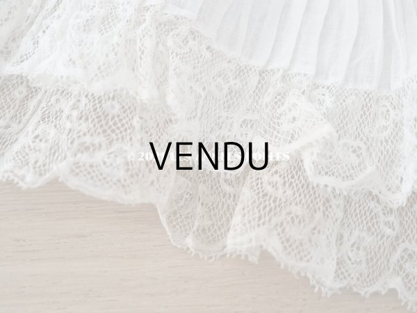 画像11: 【クリスマスセール2021対象外】1900年代 アンティーク 幅広 ドレスの裾  1.77m 2段プリーツ入り＆手編みのヴァランシエンヌレース 21cm幅  (11)