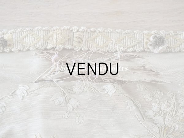 画像12: 【クリスマスセール2021対象外】アンティーク リボン刺繍のパネル 薔薇の花かご　＆　鈴蘭 (12)