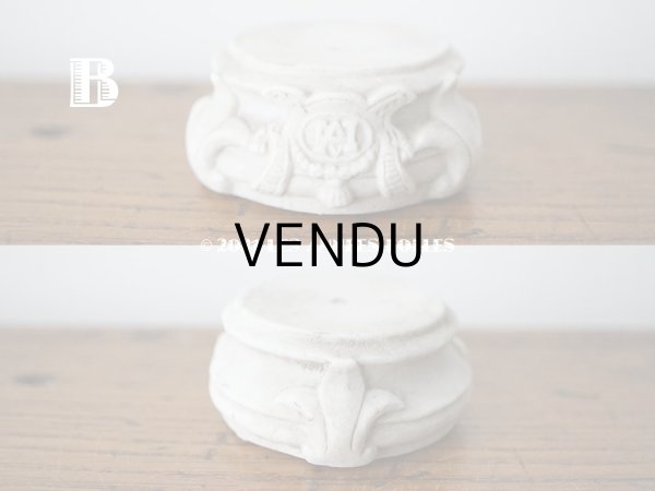 画像6: 【クリスマスセール2021対象外】1900年代 アンティーク とても小さな マリア像の台座 セラミック製  (6)