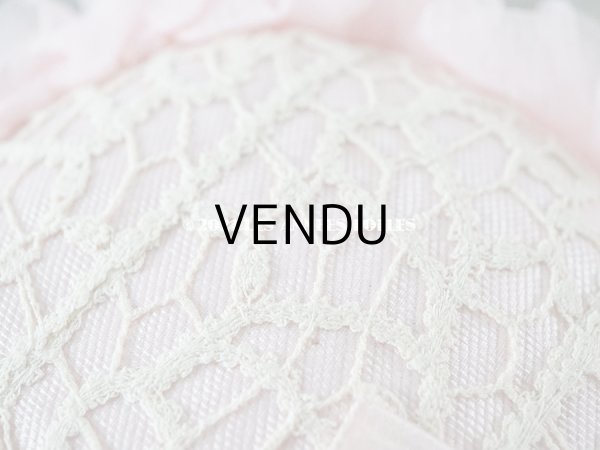 画像5: 【クリスマスセール2021対象外】アンティーク ピンクのリボンが結ばれた シルクシフォンのピンクッション  (5)