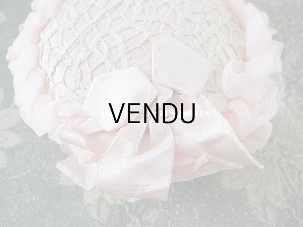 画像3: 【クリスマスセール2021対象外】アンティーク ピンクのリボンが結ばれた シルクシフォンのピンクッション  (3)