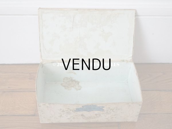 画像15: 【セール対象外】1900年代 アンティーク  カルトナージュチェスト 淡いピンクのリボン＆ブルーの薔薇のガーランド (15)