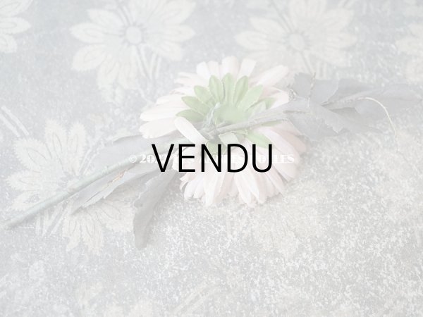 画像16:  アンティーク 布花 西洋菊 クリザンテーム　コサージュ パウダーピンク (16)