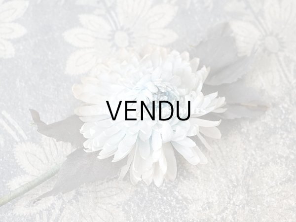 画像10:  アンティーク 布花 西洋菊 クリザンテーム　コサージュ パウダーブルー (10)