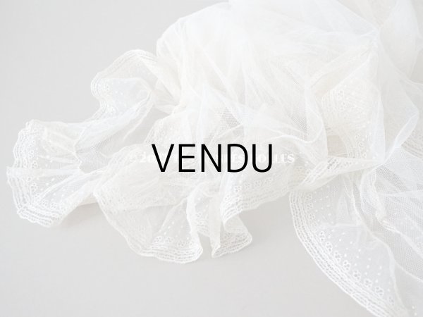 画像3: アンティーク  フリル付　チュールレースの大きなショール  約286×92cm (3)