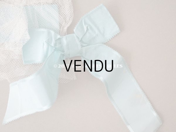 画像18: 1900年代 アンティーク ドレスの胸飾り＆付け袖　3点セット 淡いブルーのシルクリボン＆手編みのレース (18)