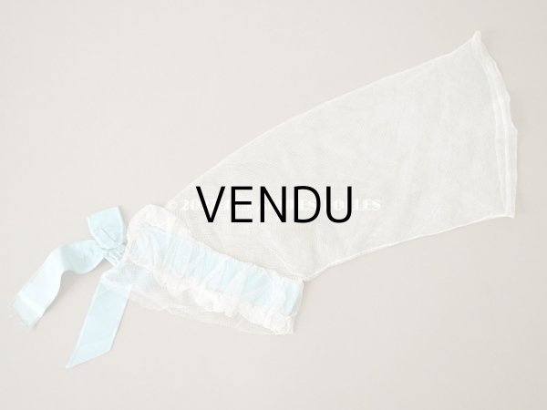 画像20: 1900年代 アンティーク ドレスの胸飾り＆付け袖　3点セット 淡いブルーのシルクリボン＆手編みのレース (20)