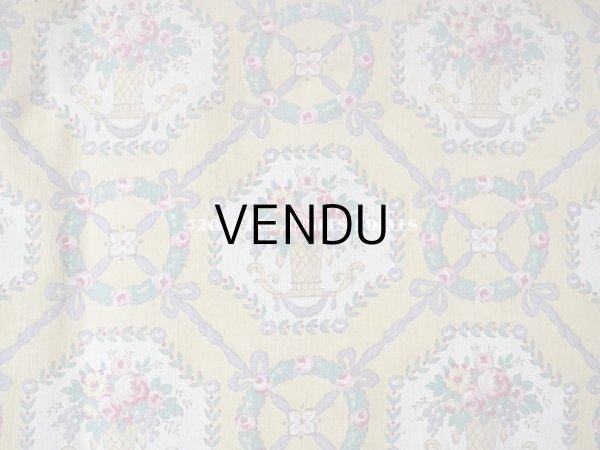 画像4: アンティーク ローズパニエ柄 大きなカルトナージュボックス 48.5×26×12.5cm (4)