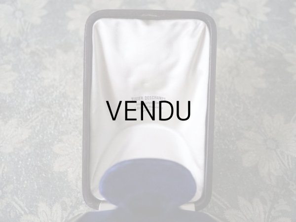 画像6: 1900年代 アンティーク  本革製 ジュエリーボックス　イニシャル入り　G.R. ブレスレット＆ブローチ＆ピアス用 ダークブラウン  (6)