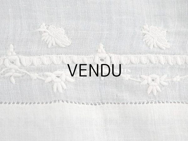 画像11: 19世紀 アンティーク  結婚式のハンカチ 王冠紋章＆モノグラム刺繍入り　手編みのヴァランシエンヌレース (11)