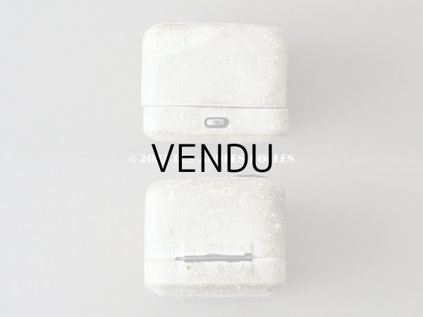 画像5: アンティーク 本革製 リングボックス 　ダブルモノグラムのメタルモチーフ付き　　ジュエリーボックス  (5)