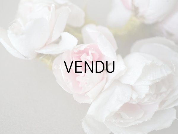 画像8:  アンティーク 薔薇の布花 クォーターロゼット咲き コサージュ (8)