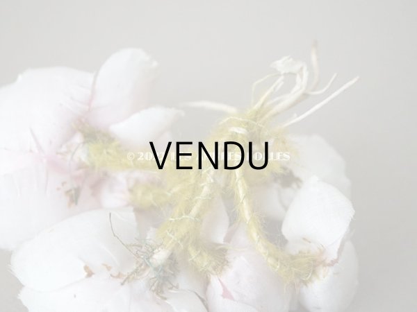 画像11:  アンティーク 薔薇の布花 クォーターロゼット咲き コサージュ (11)