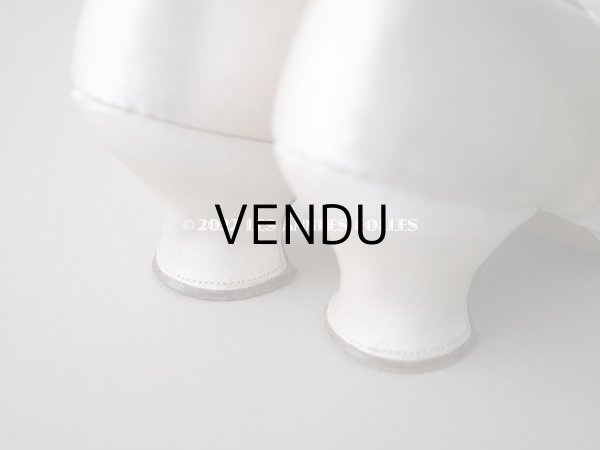 画像6: 1860~1870年代 ナポレオン3世時代 アンティーク 小さなシューズ パウダーピンクのシルクサテン (6)