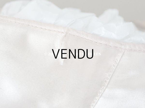 画像9: 1860~1870年代 ナポレオン3世時代 アンティーク 小さなシューズ パウダーピンクのシルクサテン (9)