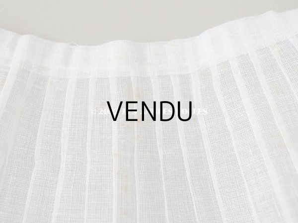 画像3: 1900年代 アンティーク 幅広 ドレスの裾  プリーツ入り レース付き 1.8m 幅13.1cm　コットンオーガンジー (3)