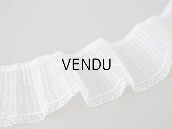 画像7: 1900年代 アンティーク 幅広 ドレスの裾  プリーツ入り レース付き 1.8m 幅13.1cm　コットンオーガンジー (7)