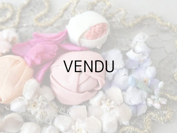 画像4:  1920年代 アンティーク ロココモチーフ&布花のアップリケ 薄紫 メタルレース (4)