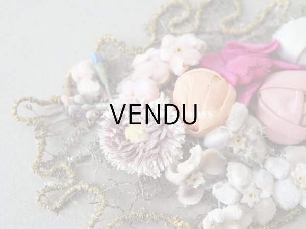 画像3:  1920年代 アンティーク ロココモチーフ&布花のアップリケ 薄紫 メタルレース (3)