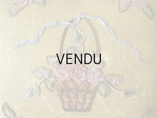 画像8: 1920年代  アンティーク リボン刺繍入り お菓子箱   (8)