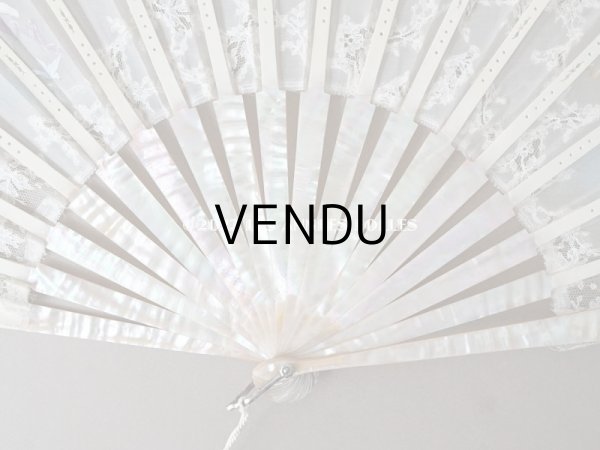 画像12: 1900年代 アンティーク  箱入り　天使の大きなファン シャンティイレース＆マザーオブパール (12)