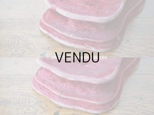 画像7: アンティーク ベルベットの大きな台座 ワインレッド　オリジナルラベル付 (7)