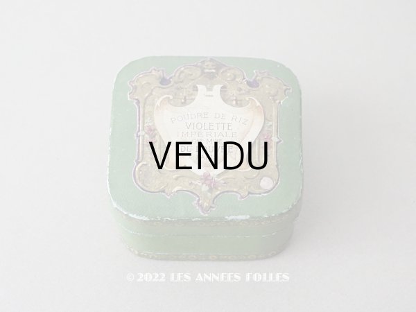 画像1: アンティーク 菫のガーランド パウダーボックス　POUDRE DE RIZ VIOLETTE IMPERIALE - GRANDS MAGASINS DU LOUVRE PARIS - (1)