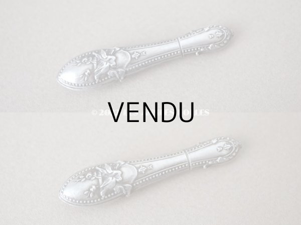 画像10: 1900年代 アンティーク シルバー製 鳥＆薔薇 裁縫道具セット 目打ち&ニードルケース&ハサミ (10)