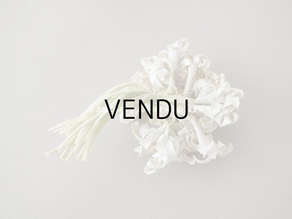 画像3: アンティーク オフホワイトの布花　小さなブーケ (3)