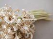 画像9: アンティーク オフホワイトの布花　小さなブーケ (9)