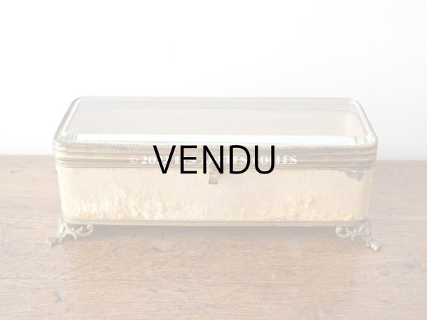 画像3: 19世紀 アンティーク 大きなジュエリーボックス ゴールドのシルク製クッション (3)