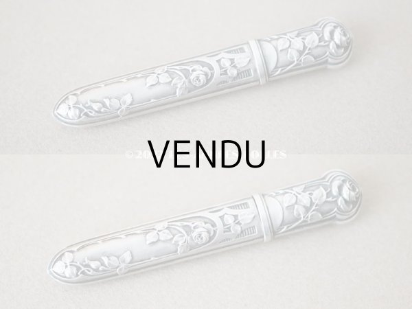 画像3: アンティーク シルバー製 薔薇の裁縫道具セット  (3)