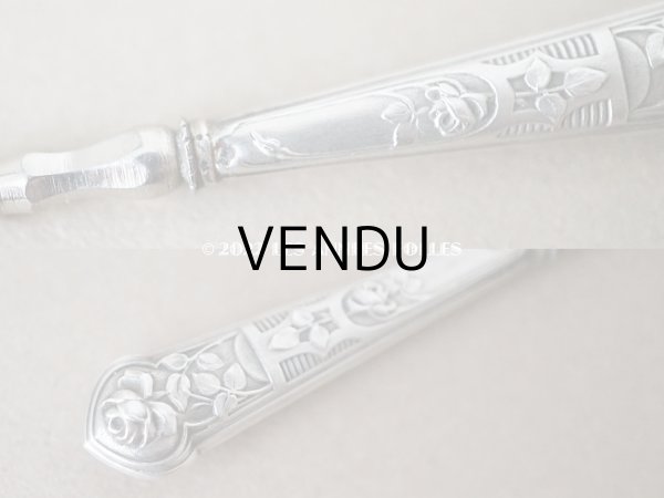 画像6: アンティーク シルバー製 薔薇の裁縫道具セット  (6)