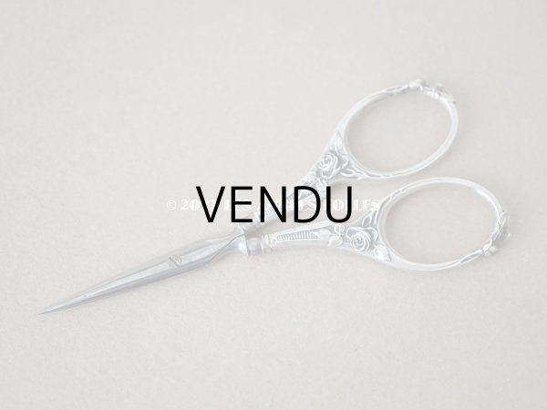 画像8: アンティーク シルバー製 薔薇の裁縫道具セット  (8)