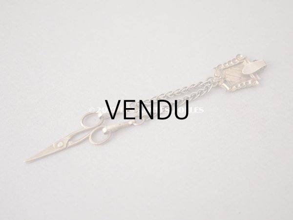 画像6: アンティーク ドール用　とても小さなシャトレーヌ  (6)