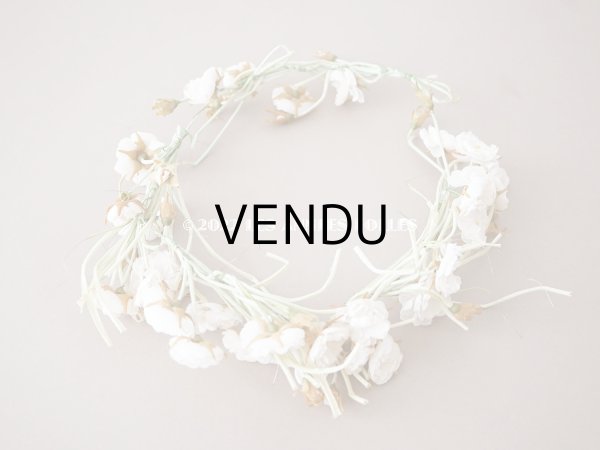 画像4: アンティーク 薔薇の大きな花冠 オフホワイト 布花のティアラ (4)