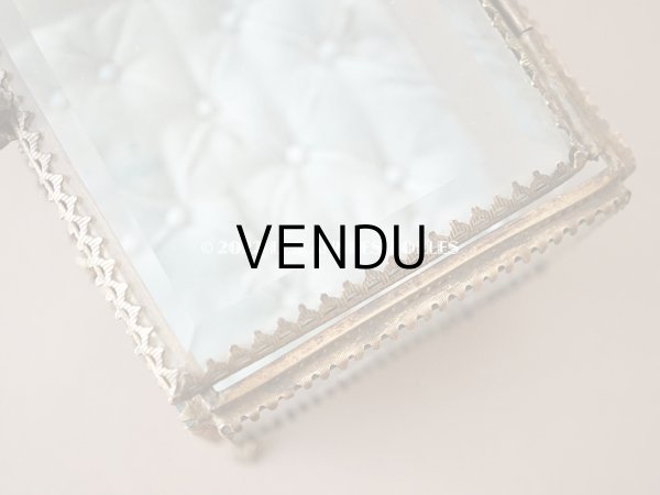 画像8: 19世紀 アンティーク 天使＆薔薇のガーランドのオルモル 大きなジュエリーケース ブルー・グリーンのベルベットのクッション (8)